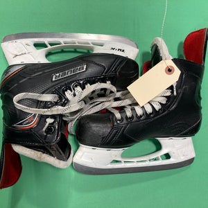 Used Junior Bauer Vapor X400 Hockey Skates Size 3.0