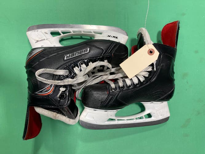 Used Junior Bauer Vapor X400 Hockey Skates Size 3.0