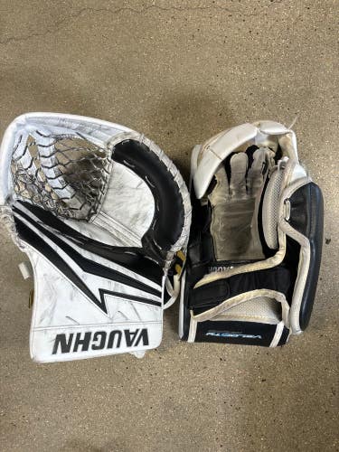 Used Senior Vaughn V9 Pro Carbon Goalie Glove & Blocker Regular