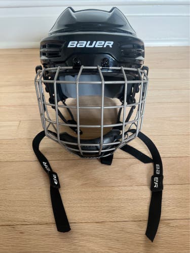 Bauer IMS 5.0 Helmet Black Profile I /Cage Mask / S. IN GREAT CONDITION