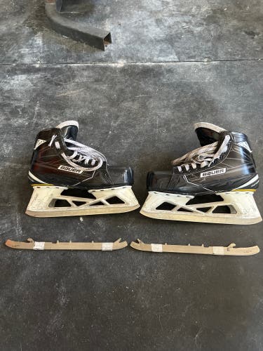 Bauer S190 Goalie Skates 7D w/Two extra sets of blades
