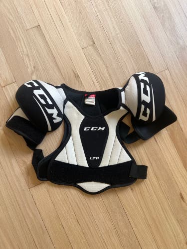 CCM Hockey White Shoulder Pads Chest Protector LTP Size Youth Large, Hk&Loop
