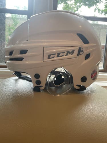 CCM super tacks x nest tech white helmet.