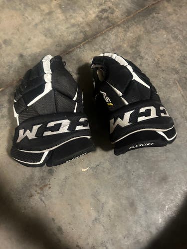 CCM AS1 Gloves Size 11”