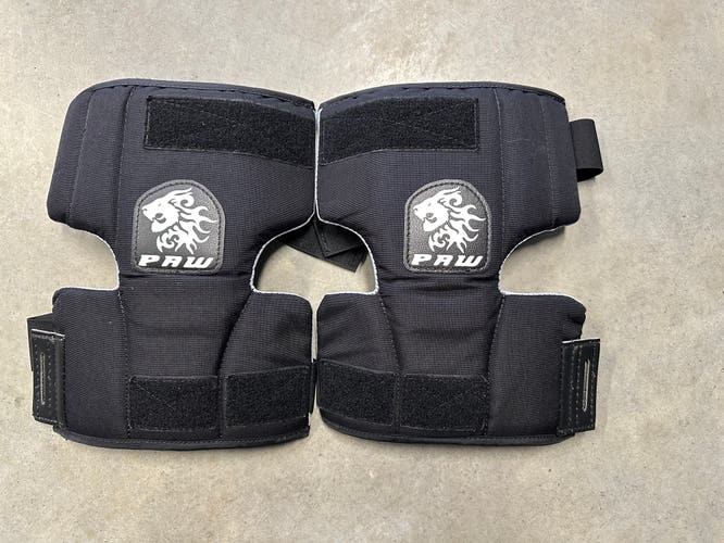 PAW Custom Knee pads