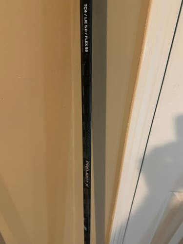 True Project X Right Handed Hockey Stick 50 Flex TC4