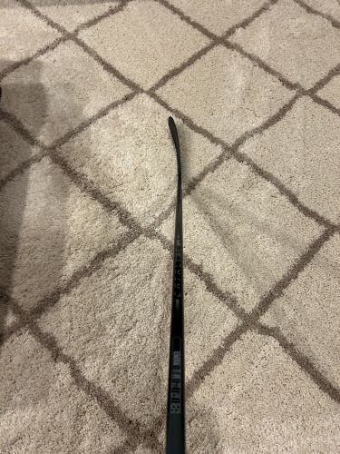 True Catalyst 3X3 RH 55 Flex T92.5 Intermediate Stick