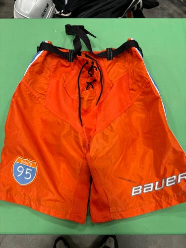Used Senior Bauer Team 95 Giants Hockey Pant Shell (Size: Medium)