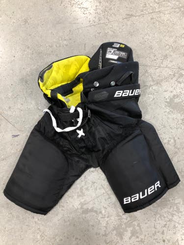 Black Used Junior Large Bauer Supreme 3S Hockey Pants