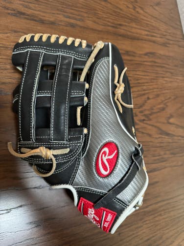 Rawlings baseball glove