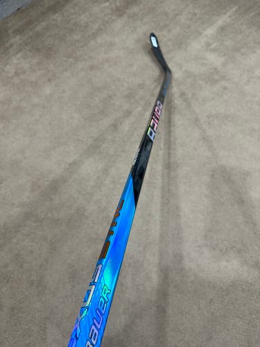 P28 87 New Senior Bauer Left Hand P28 Nexus Sync Hockey Stick