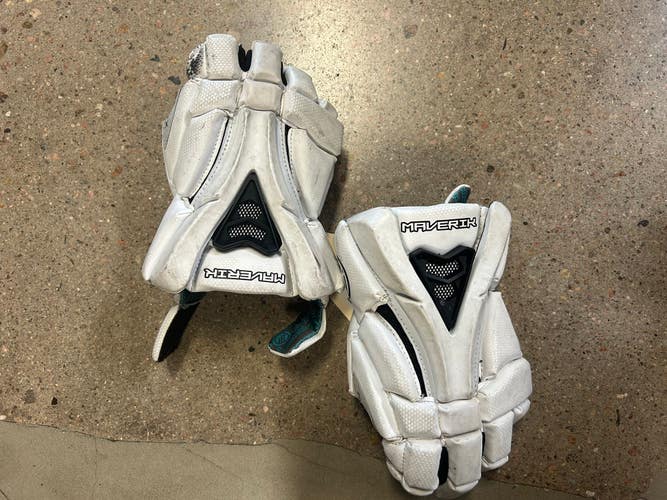 White Used Maverik Rome RX Lacrosse Gloves 12"
