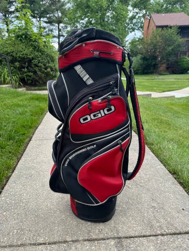Oigo 14 Wag Cart Golf Bag Used