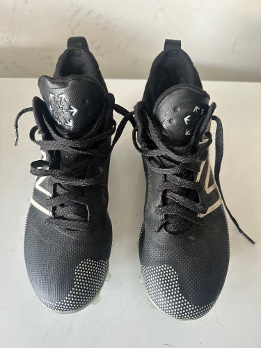 Black Used Men's Mid Top Molded Cleats