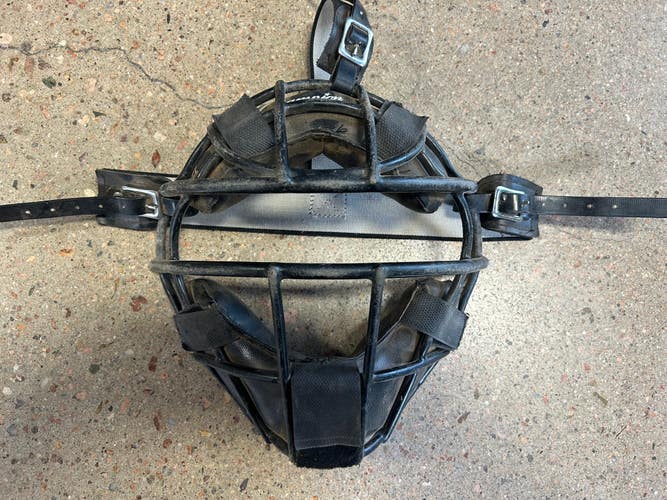 Used Youth Champion Sports Umpire Mask