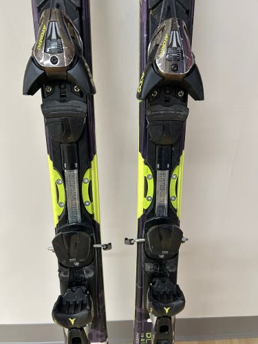 Used Atomic Nomad 174 cm With Bindings Skis