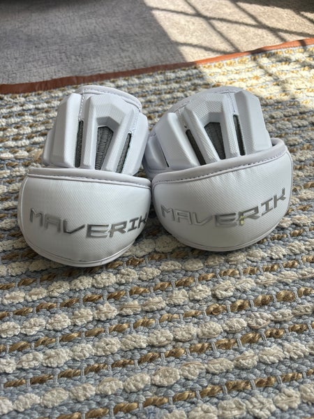 New Adult Maverik Max Arm Pads