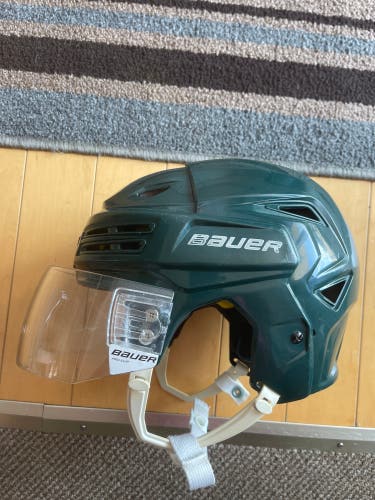 Bauer Re-Akt 200 S  helmet W/Visor