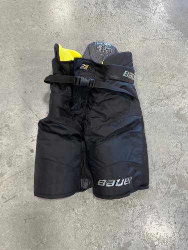 Used Senior Bauer Supreme 2s Pro Hockey Pants (Size: Small)