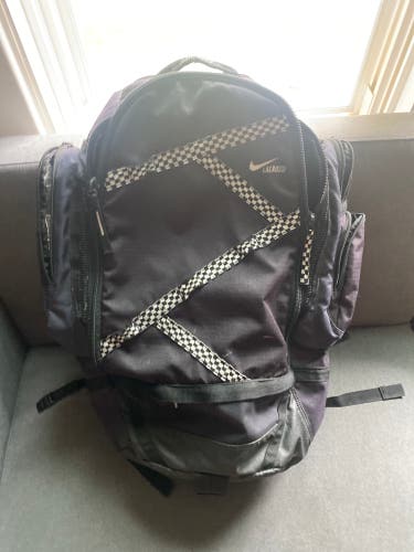Nike Face Off Bag (WILL TAKE OFFERS)