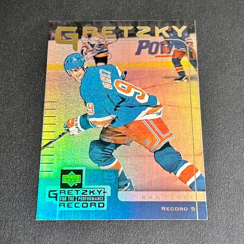1999-2000 UPPER DECK MCDONALD'S NHL HOCKEY CARD #5 WAYNE GRETZKY RAINBOW HOLO NM