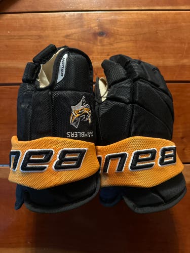 USHL Green Bay Gamblers Gloves