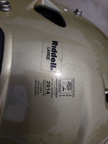 Used Medium Adult Riddell Speed Helmet