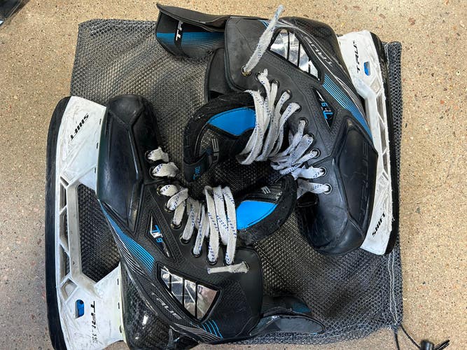 Used Senior True TF9 Hockey Skates Regular Width 8