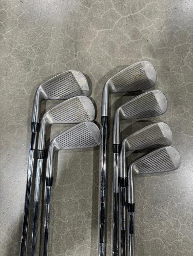 Used Men's Tommy Armour Iron Set Right Handed Regular Flex Steel Shaft