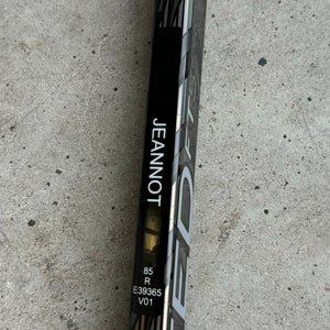 New Senior CCM Left Hand P29 85 Flex Pro Stock JetSpeed FT5 Pro Hockey Stick