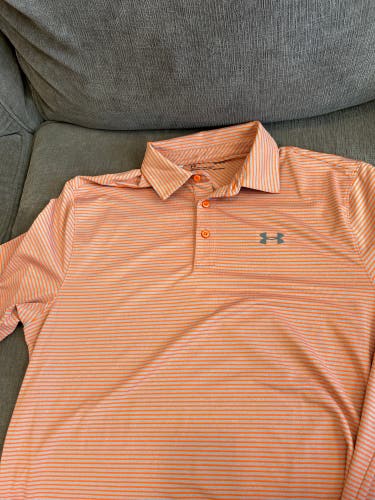 Used Men's Under Armour Shirt
