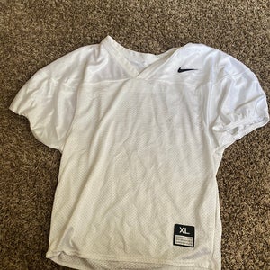 Nike football youth XL practice jersey