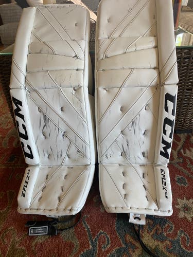 Used  CCM  Extreme Flex 5.9 Goalie Leg Pads