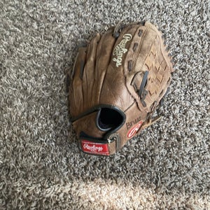 Rawlings P1103  Heart of the Hide BBBA29 11 inch RHT