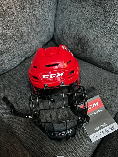 CCM Tacks 710 Helemet