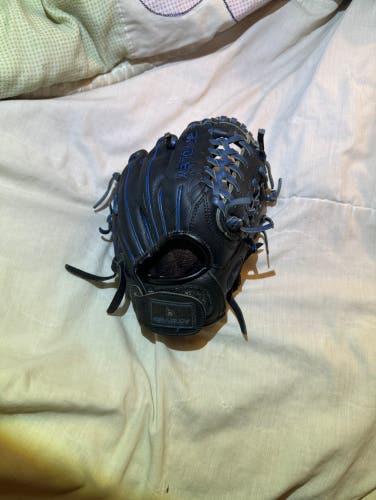 Bradley youth baseball glove RHT
