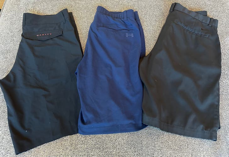 Oakley, Nike Golf, Under Armour shorts bundle size 32