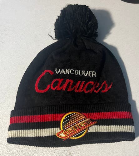 Vancouver Canucks Skate Logo Winter Hat