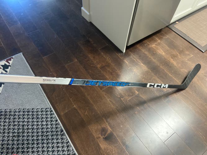 Ccm FT6 left handed hockey stick