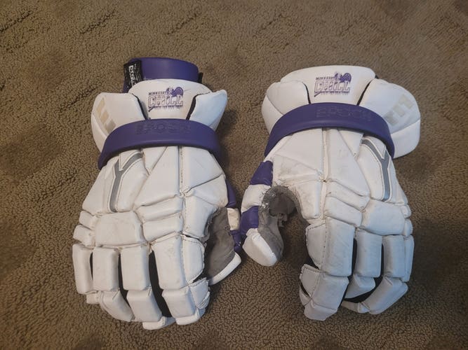 Used Epoch Integra Lacrosse Gloves Extra Large