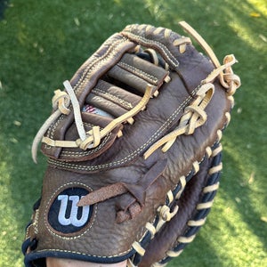 Wilson A800 Youth First Base Mitt