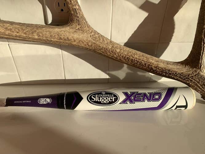 2015 Louisville Slugger Xeno 29/18 (-11) Fast Pitch Softball Bat