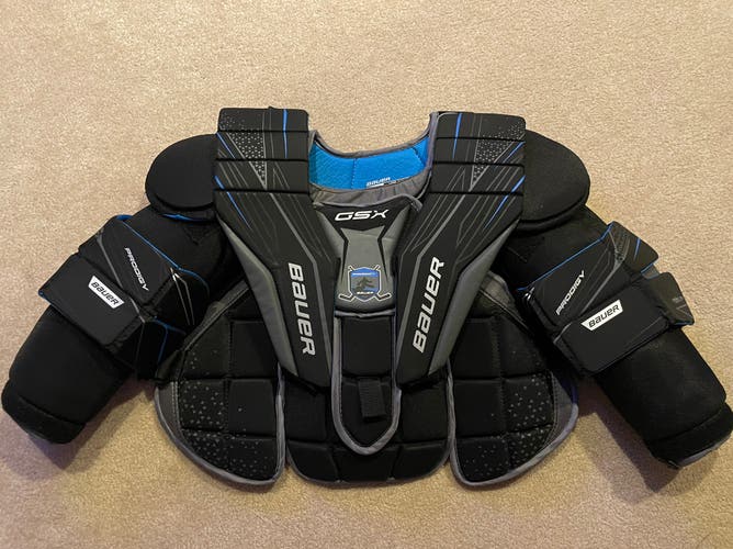 Used Youth Bauer GSX Hockey Goalie Chest Protector (Size: Large/XL)