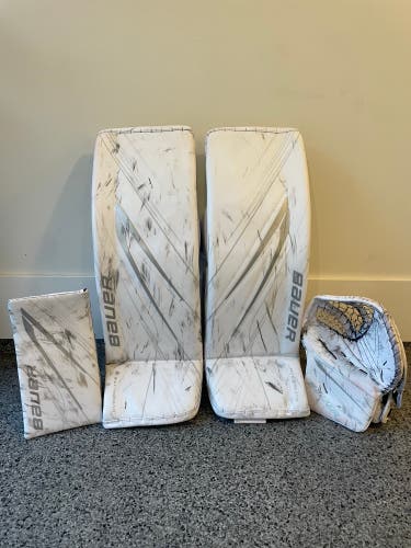 Bauer Hyperlite 2 goalie pads, glove and blocker