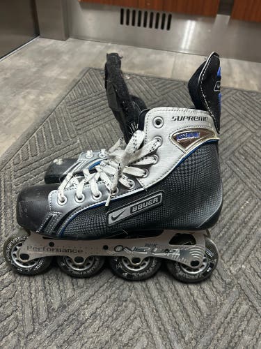 Like-New Bauer Size 7R Inline Hockey Skates