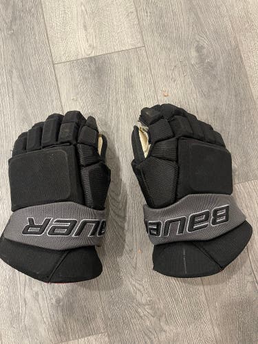 Bauer 2x Pro Vapor gloves