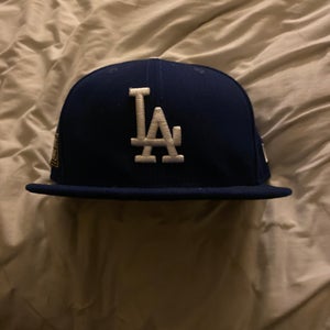 Dodgers baseball hat 7 1/4, 57.7cm
