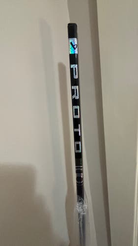 New Intermediate Bauer Proto-R Right Handed Hockey Stick P92