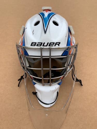 Used Junior Bauer 940 Goalie Mask