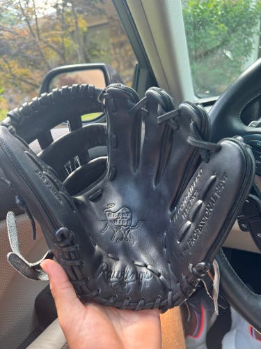 11.5" Heart of the Hide Pro Issued